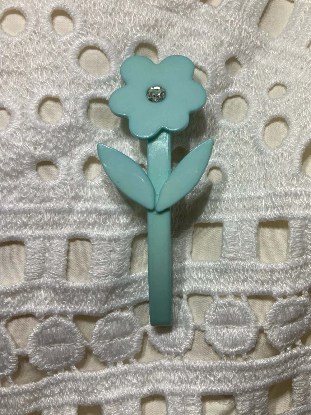 Vintage Buch + Deichmann Flower Crystal Hair Barrett (in aqua)